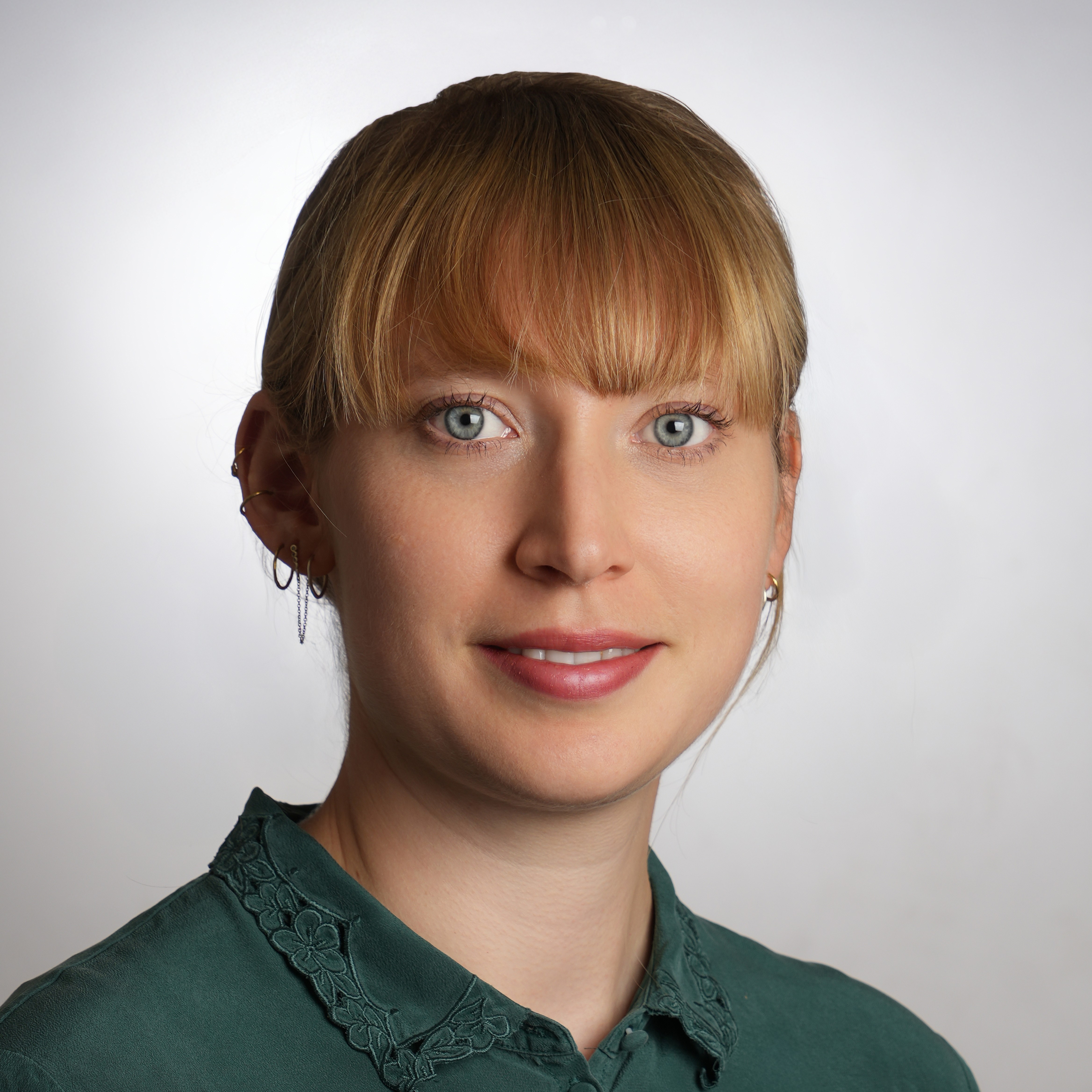 Michaela Cohrs Headshot